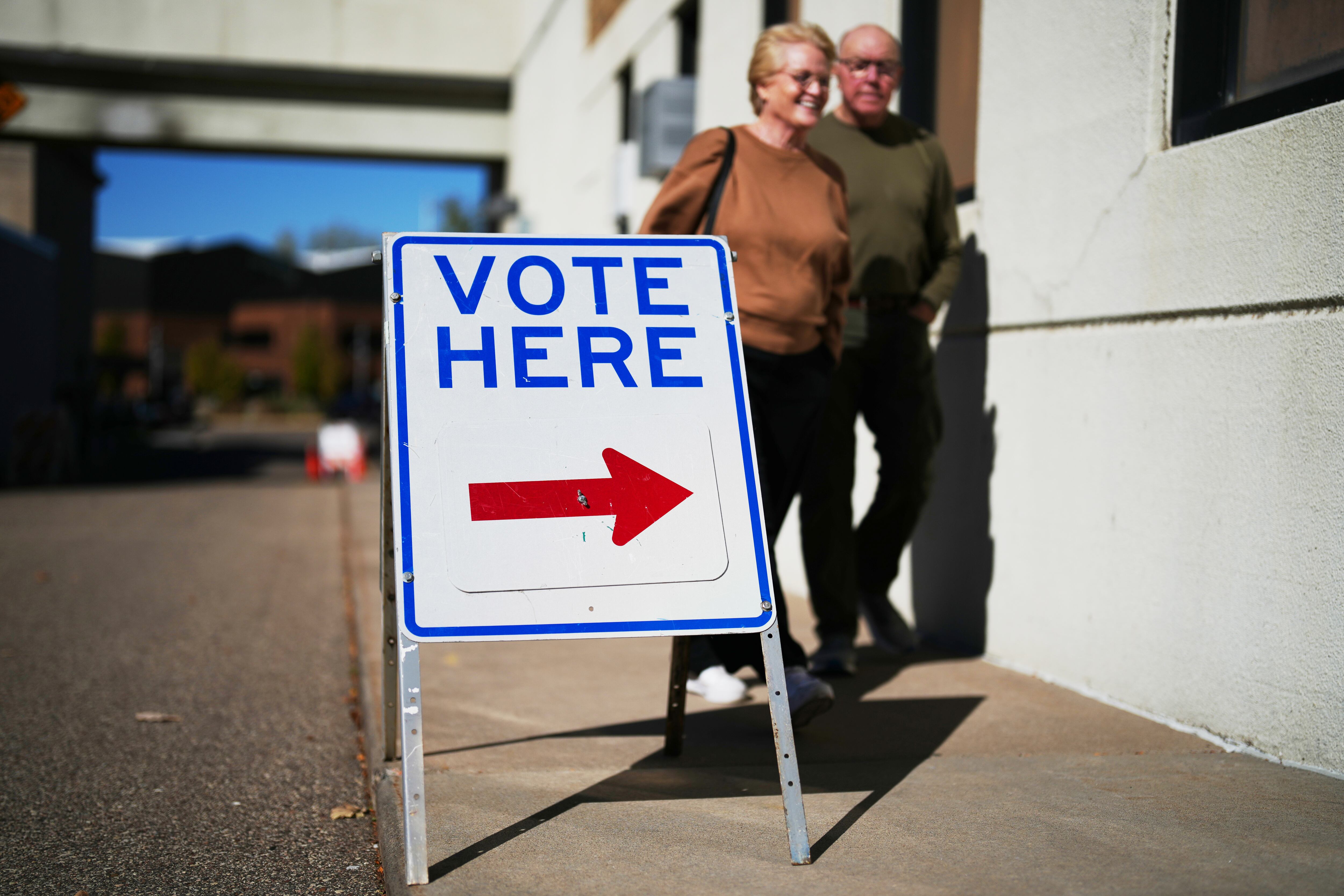 Live Stream Examines 2026 Senate Races in the Carolinas