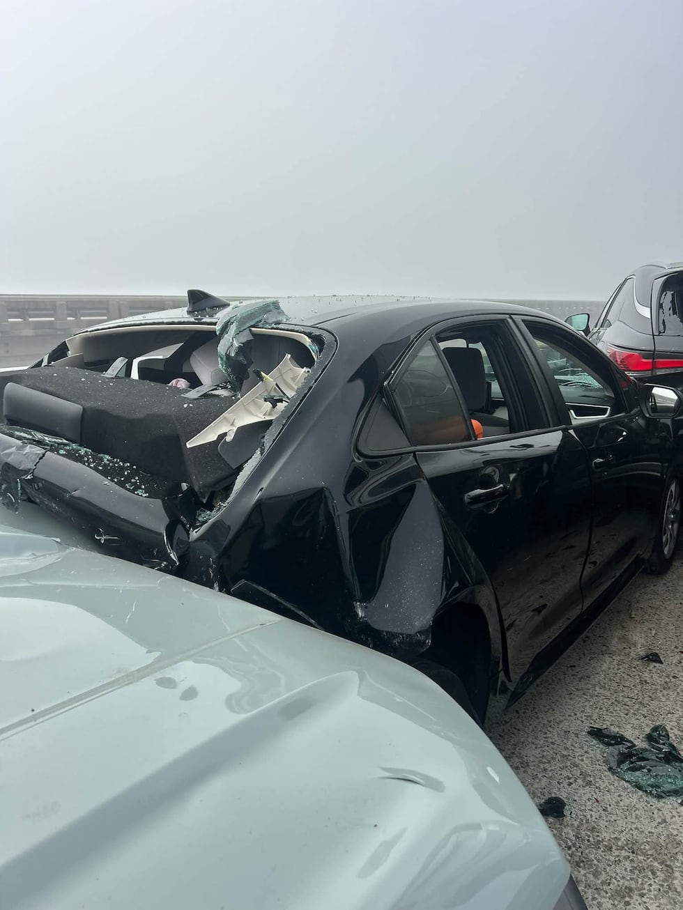 69-car pileup leaves several injured on South Carolina bridge 10 I-95 crash on Lake Marion Bridge in South Carolina.