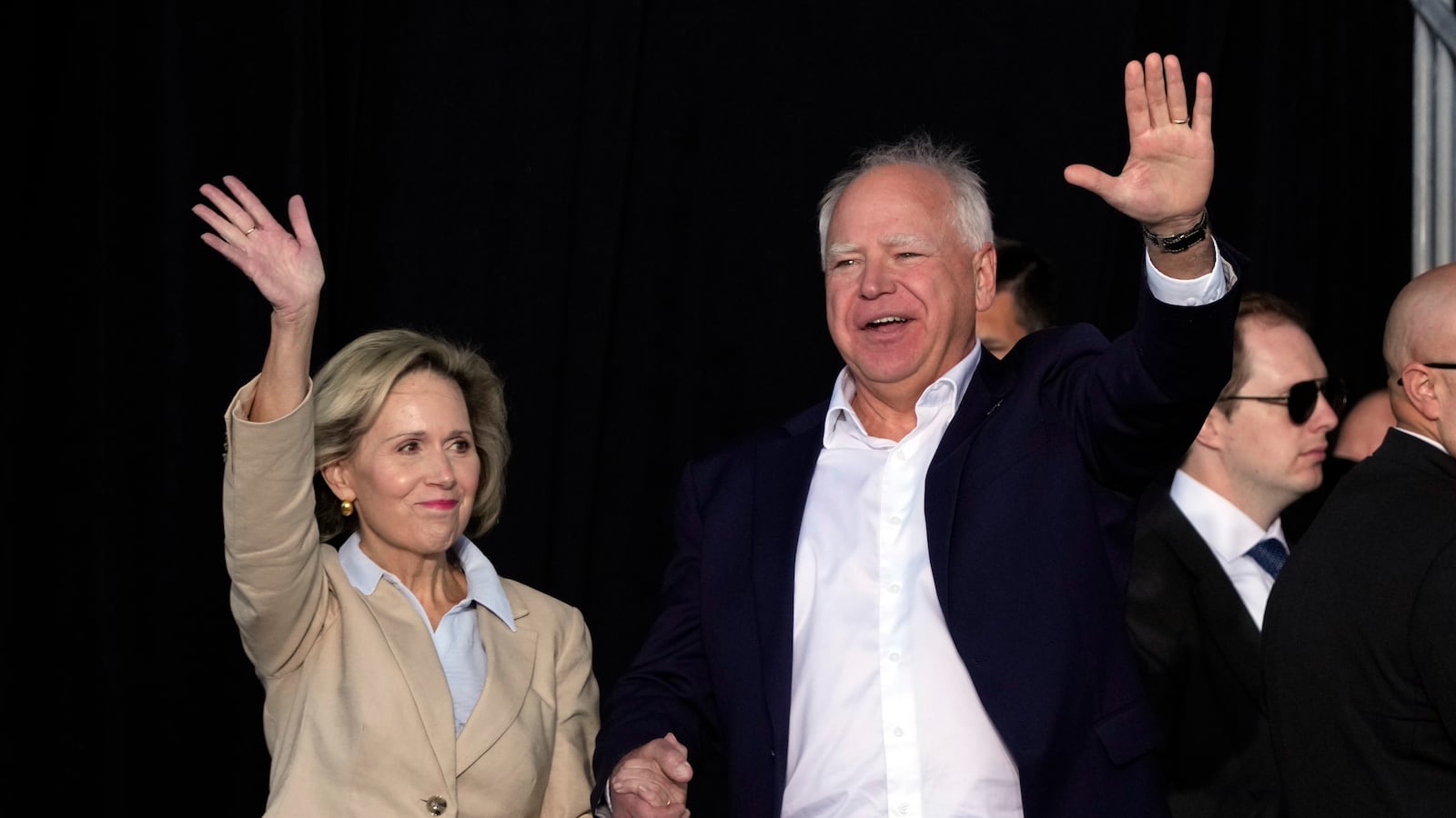 Does Tim Walz’s family support Trump? Photo of people wearing ‘Nebraska