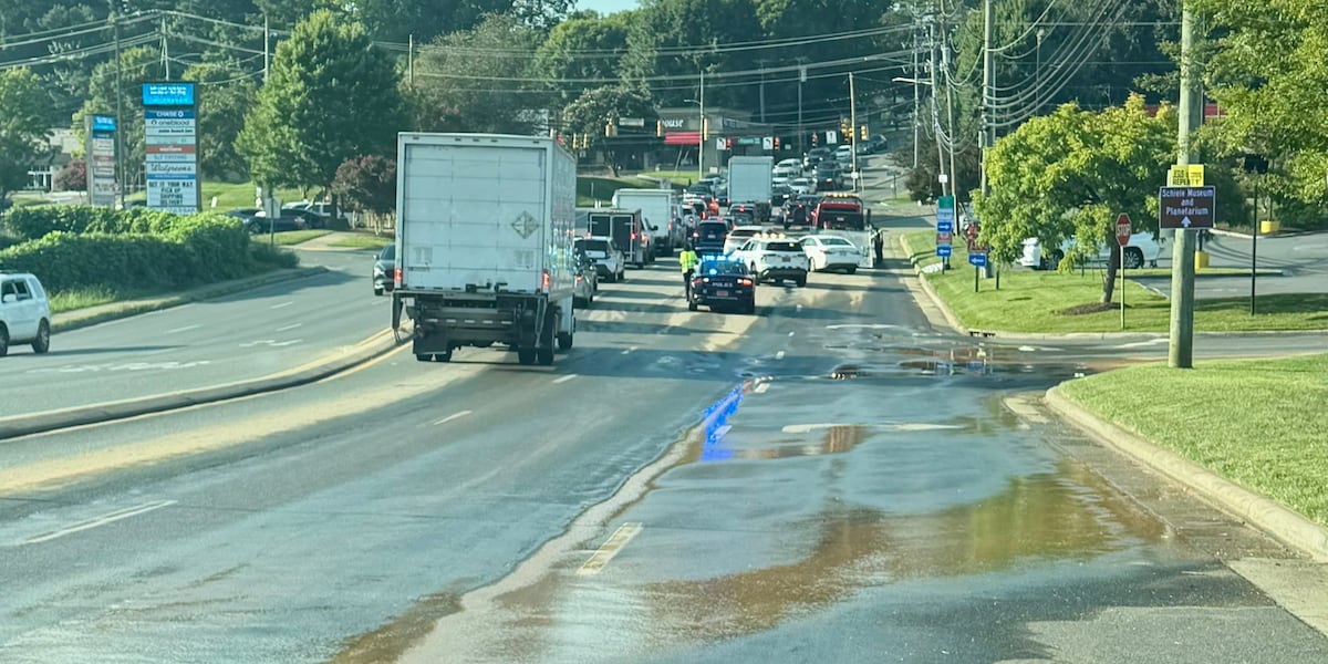 Water main break reported near busy part of Gastonia road
