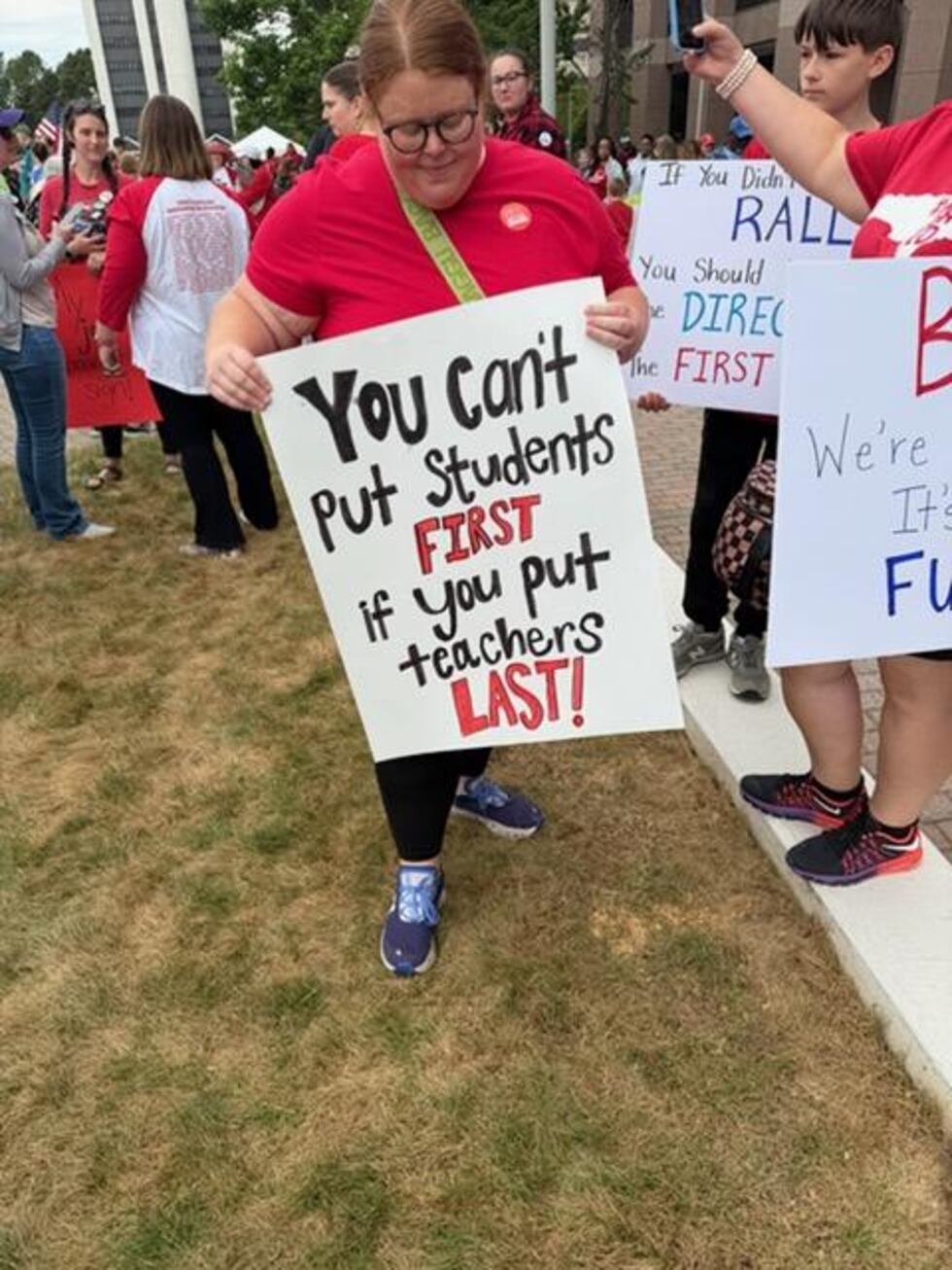 Co. Education Rally Thousands show up for major education rally in Raleigh: Pictures here