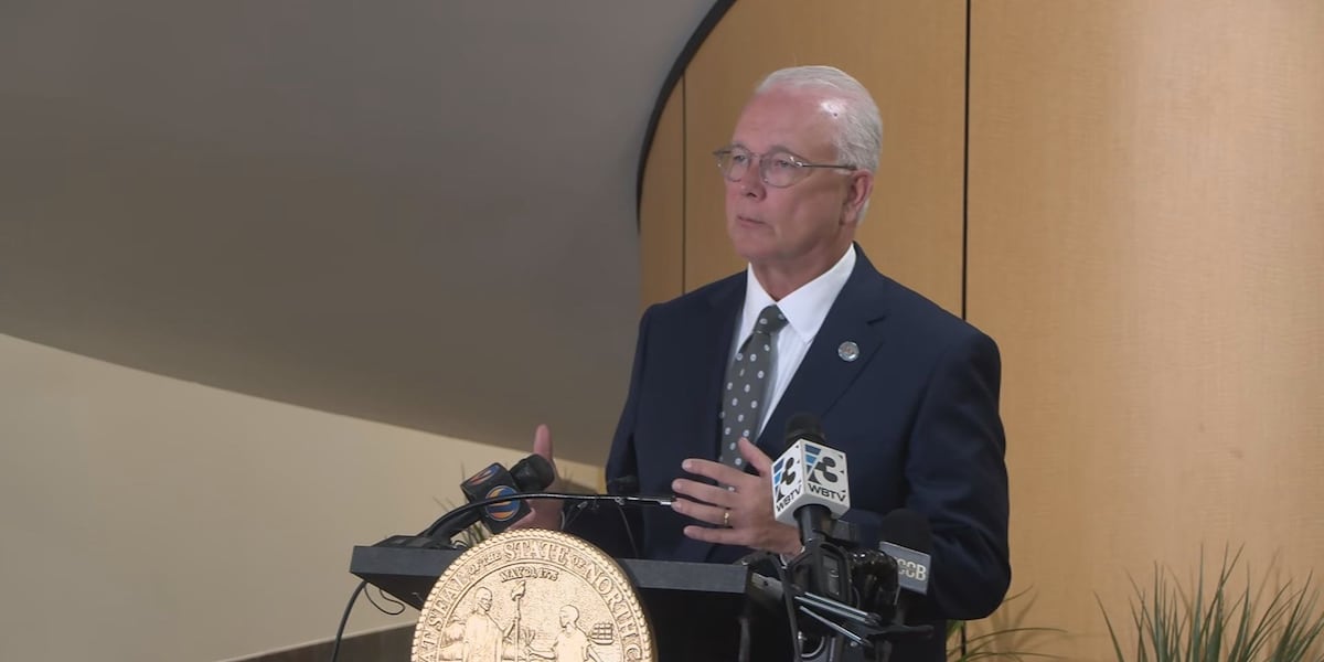 State auditor investigating alleged financial irregularities within Charlotte-Mecklenburg Schools State auditor investigating alleged financial irregularities within Charlotte-Mecklenburg Schools