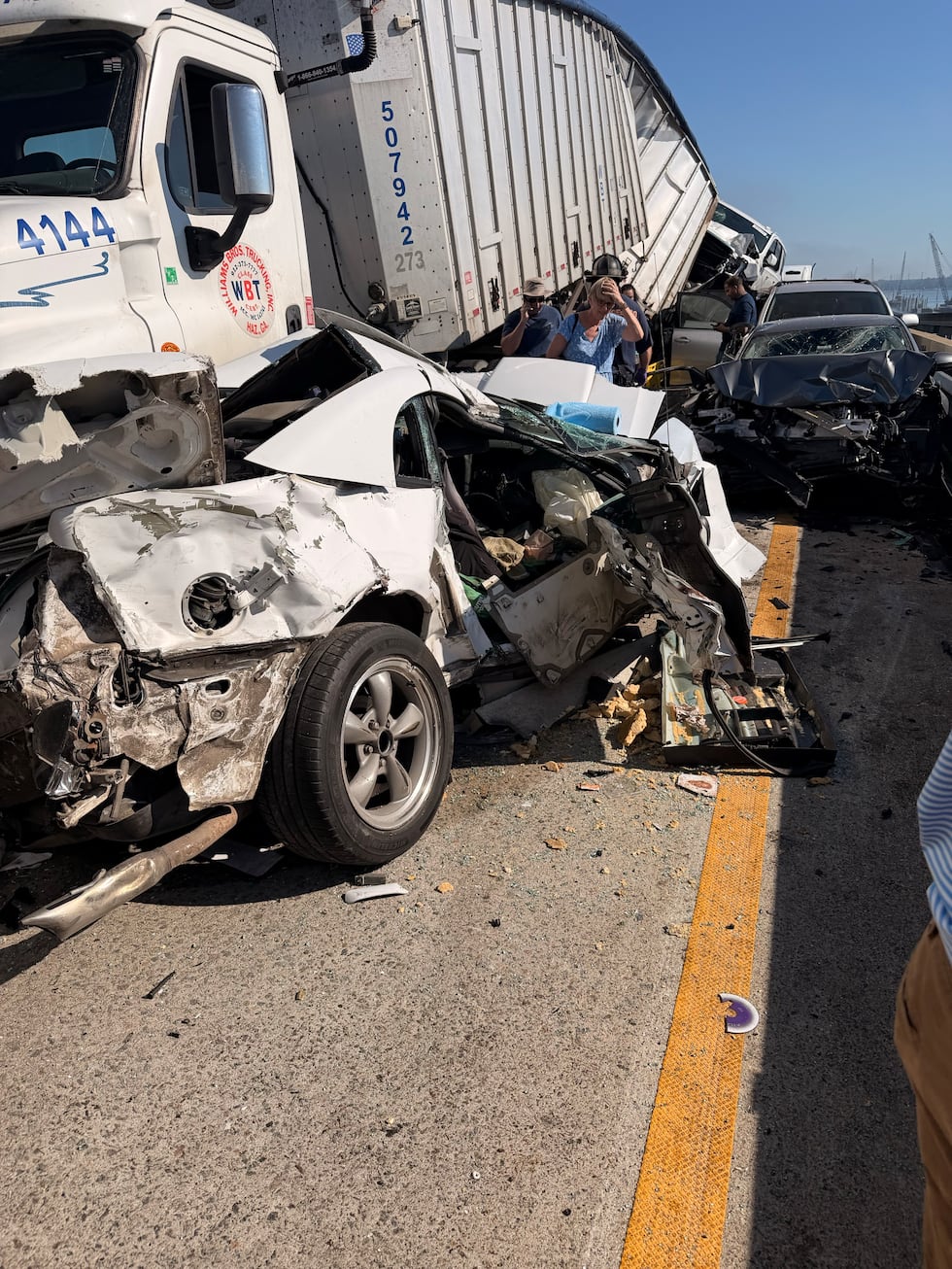 69-car pileup leaves several injured on South Carolina bridge 4 I-95 crash on Lake Marion Bridge in South Carolina.