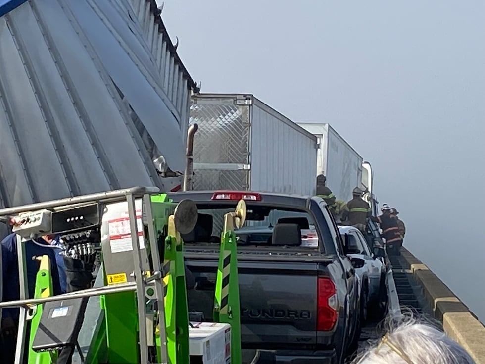 69-car pileup leaves several injured on South Carolina bridge 2 I-95 crash on Lake Marion Bridge in South Carolina.