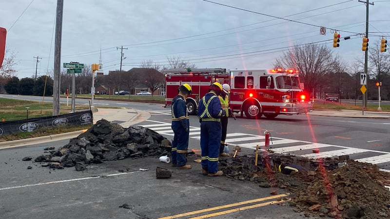 Road reopened after natural gas leak caused traffic delays in Matthews