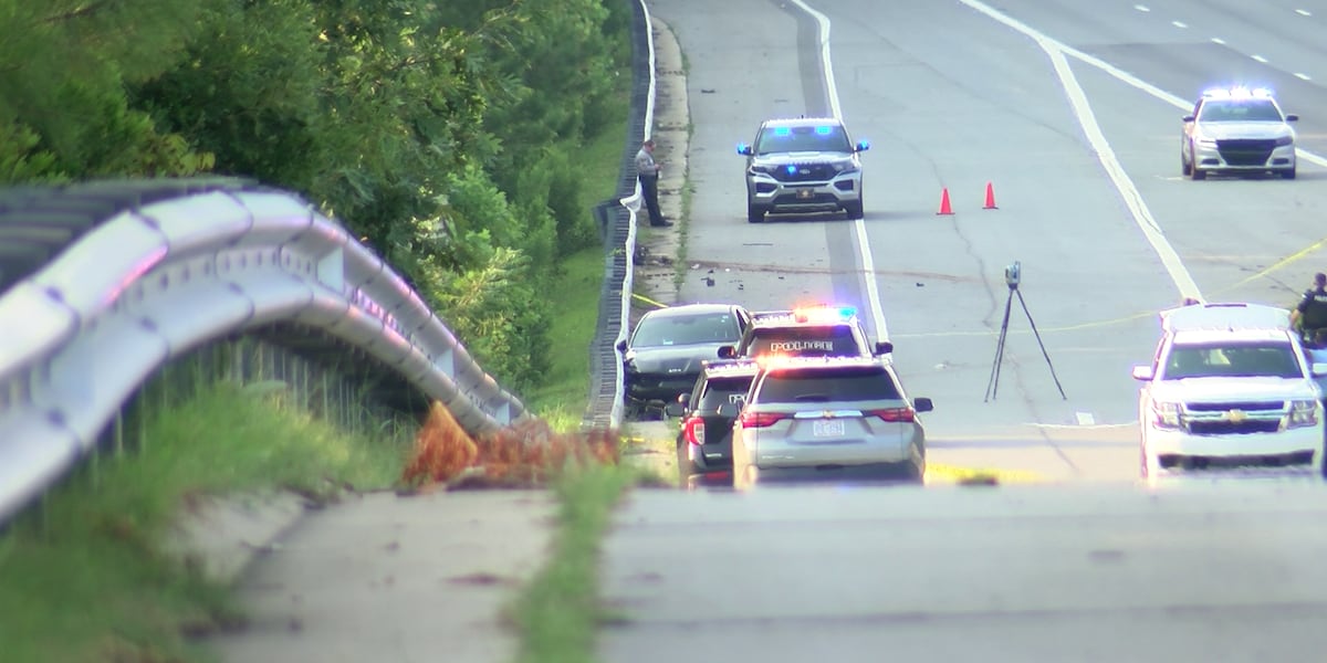 Two injured after shooting on I-77 in Iredell County on Sunday